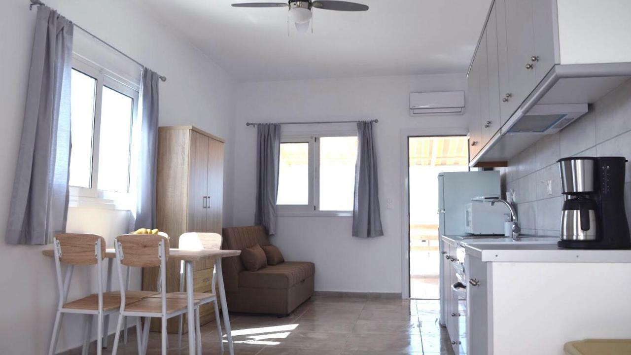 Filoxenia Paralia Exterior foto